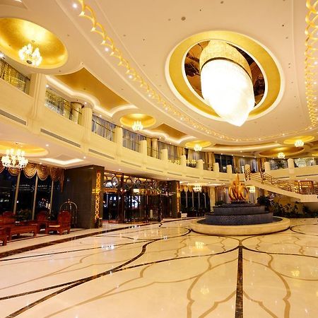 Xiangjiang Hotel Kunming Exterior photo