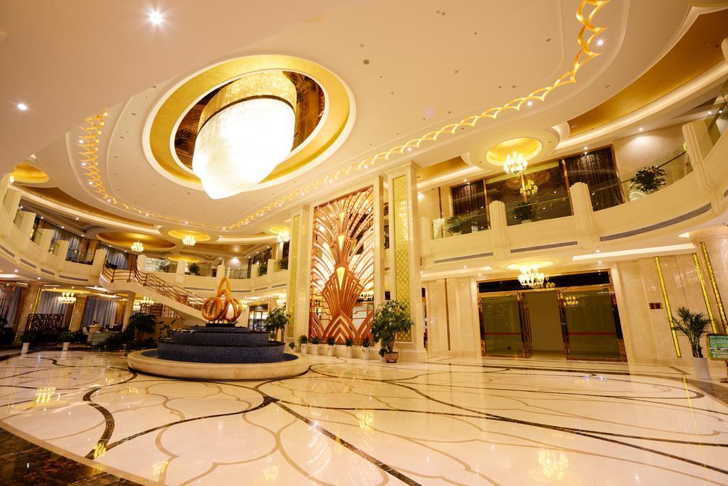 Xiangjiang Hotel Kunming Exterior photo