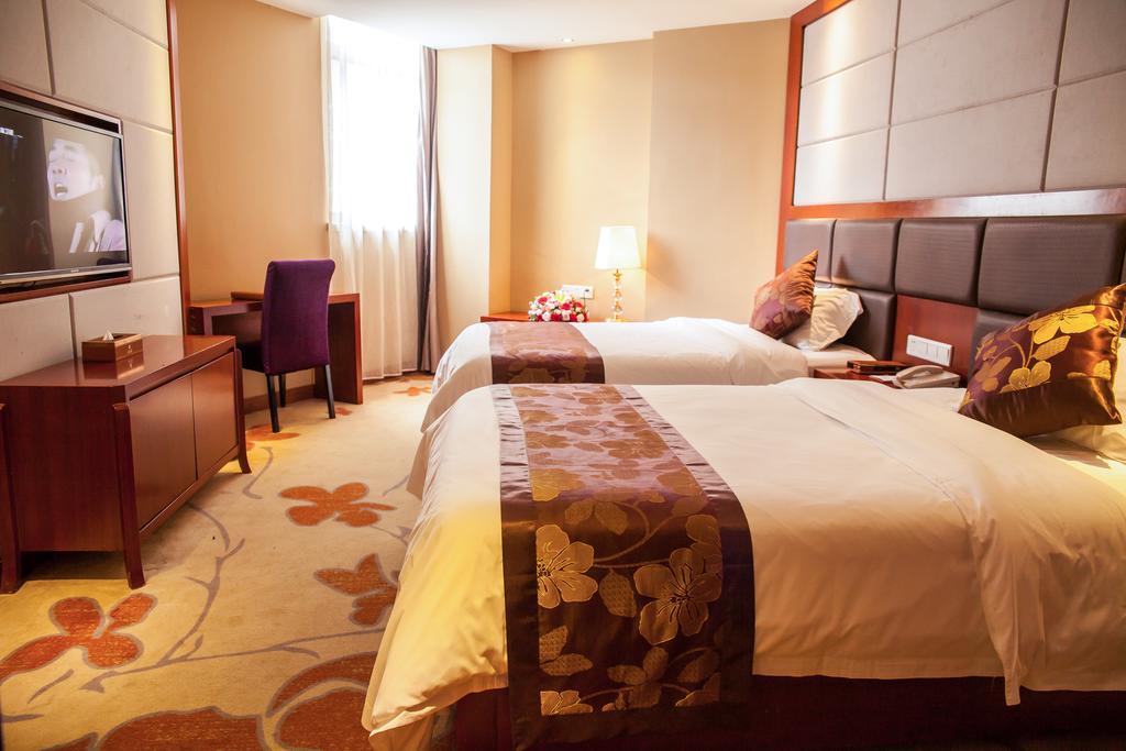 Xiangjiang Hotel Kunming Exterior photo