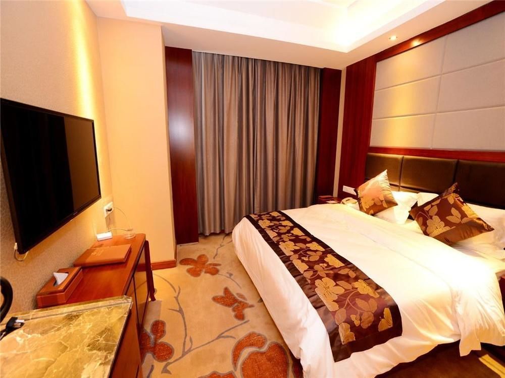 Xiangjiang Hotel Kunming Exterior photo